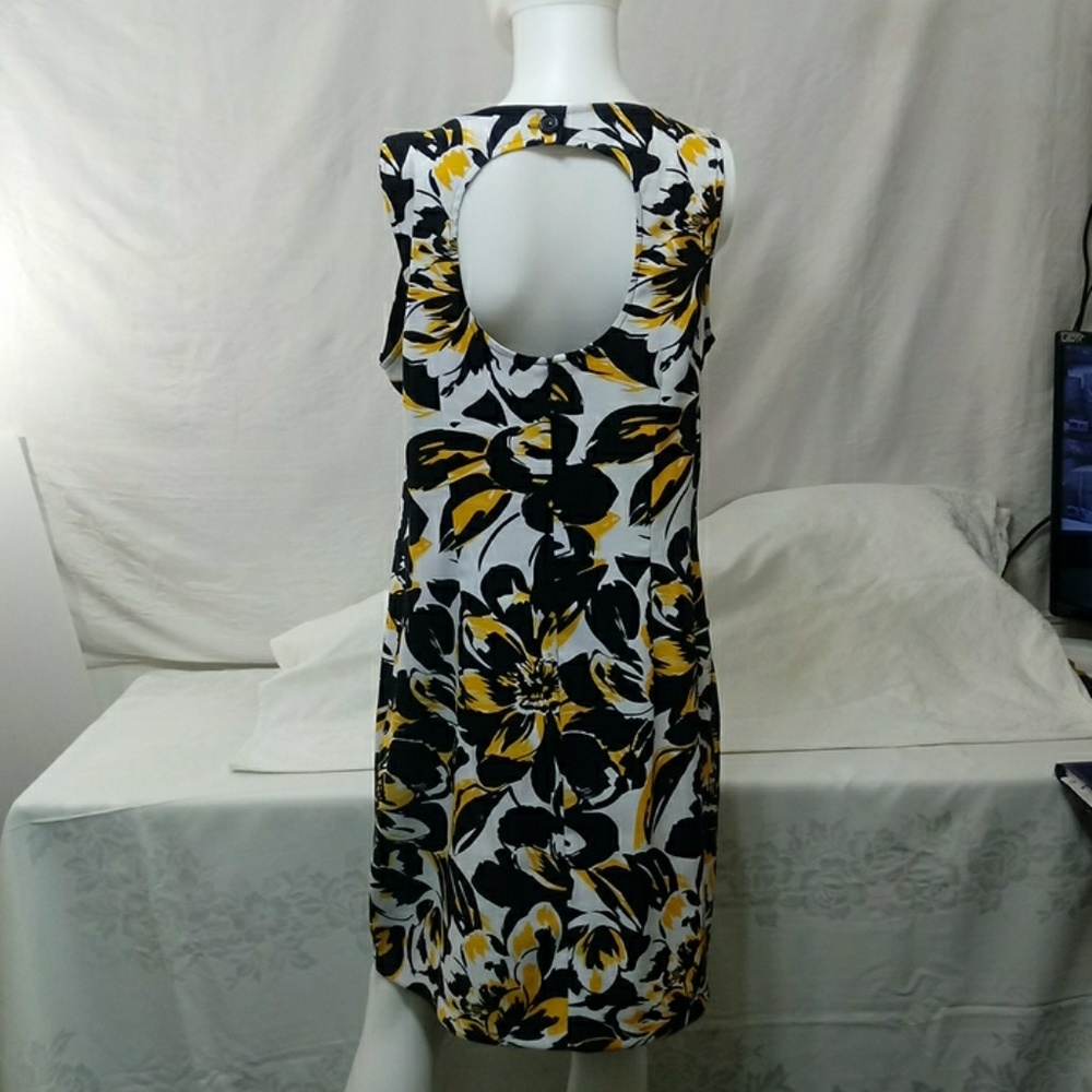 I.N.Studio Dress - Picture 2 of 5